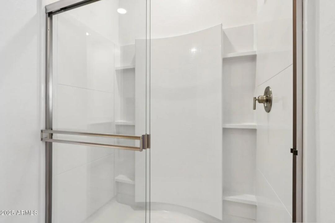 Real Estate Picture 38