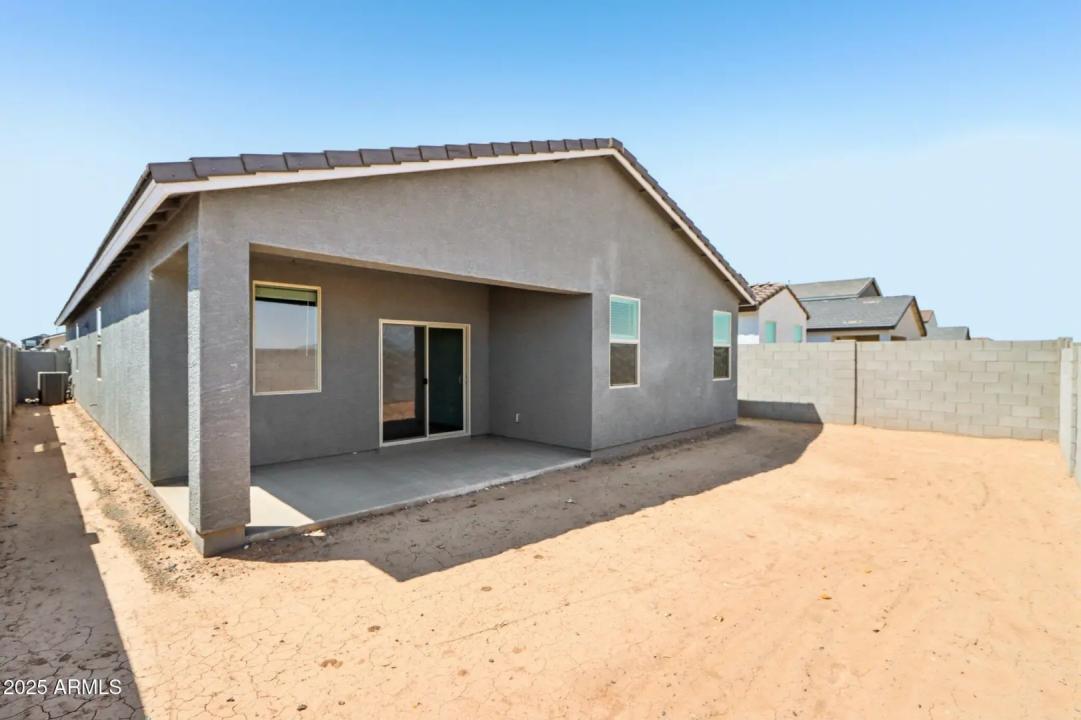 Real Estate Picture 42