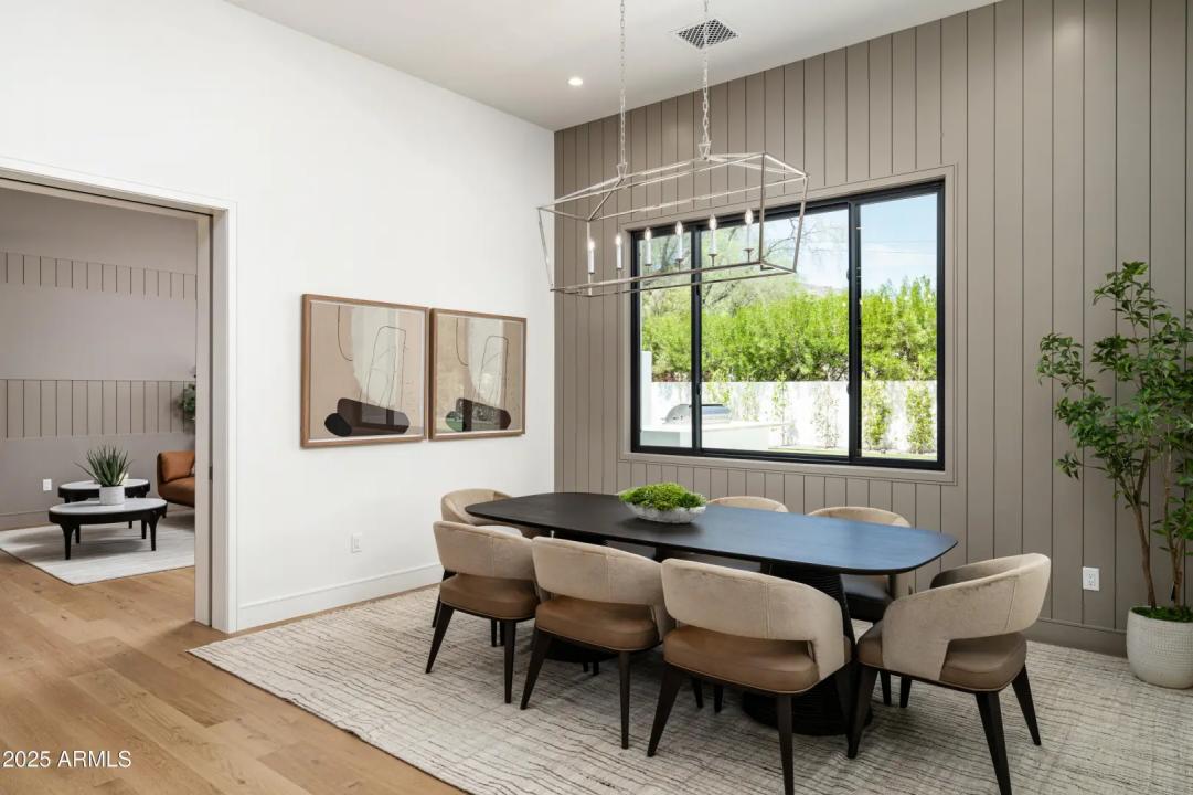 Real Estate Picture 25