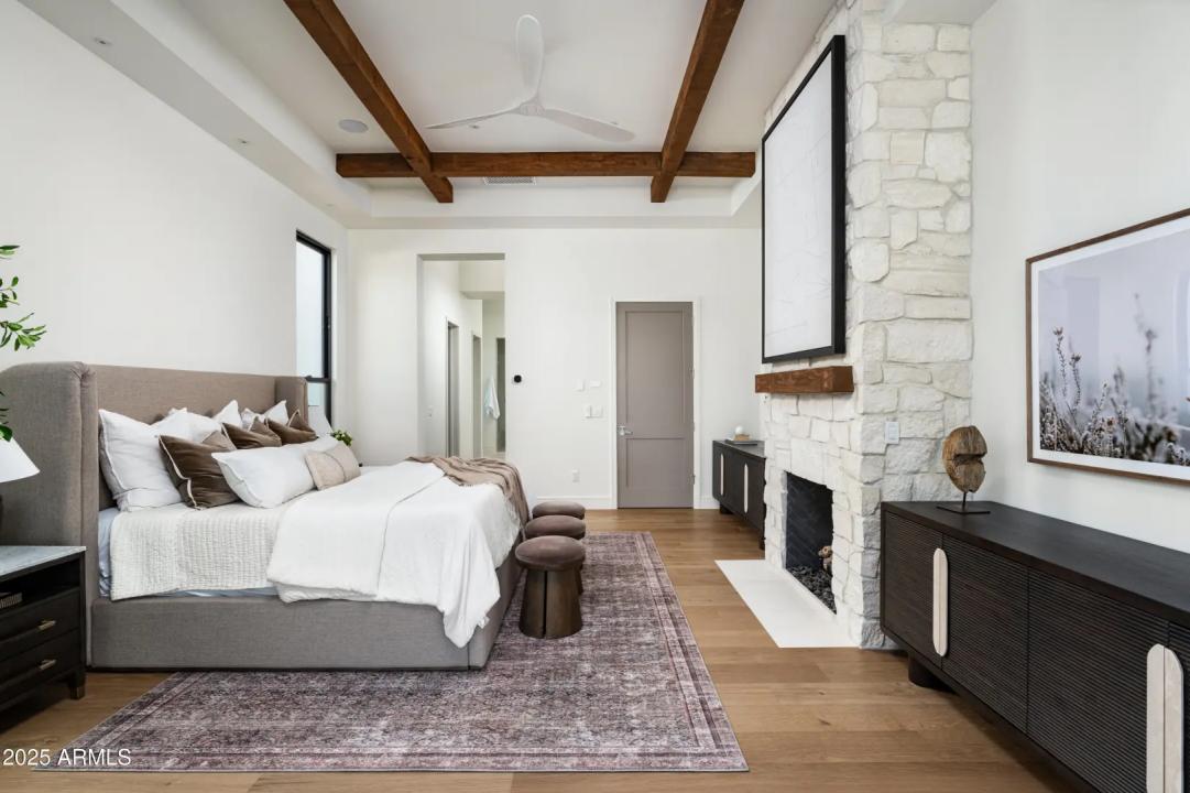 Real Estate Picture 30