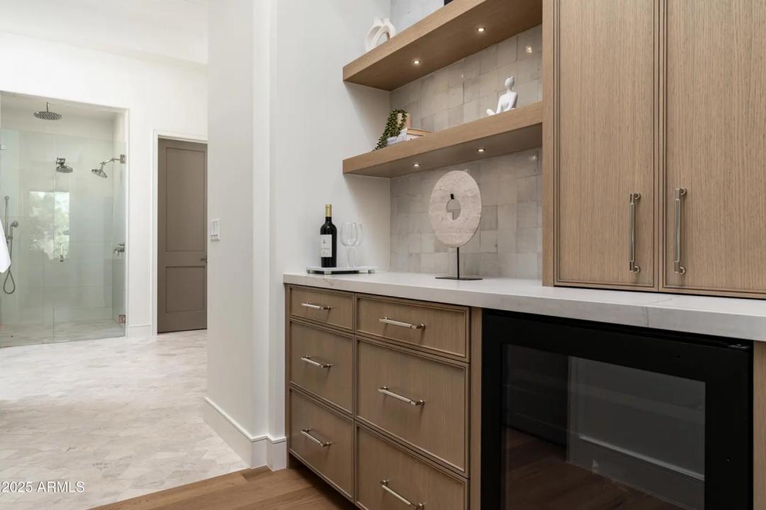 Real Estate Picture 31