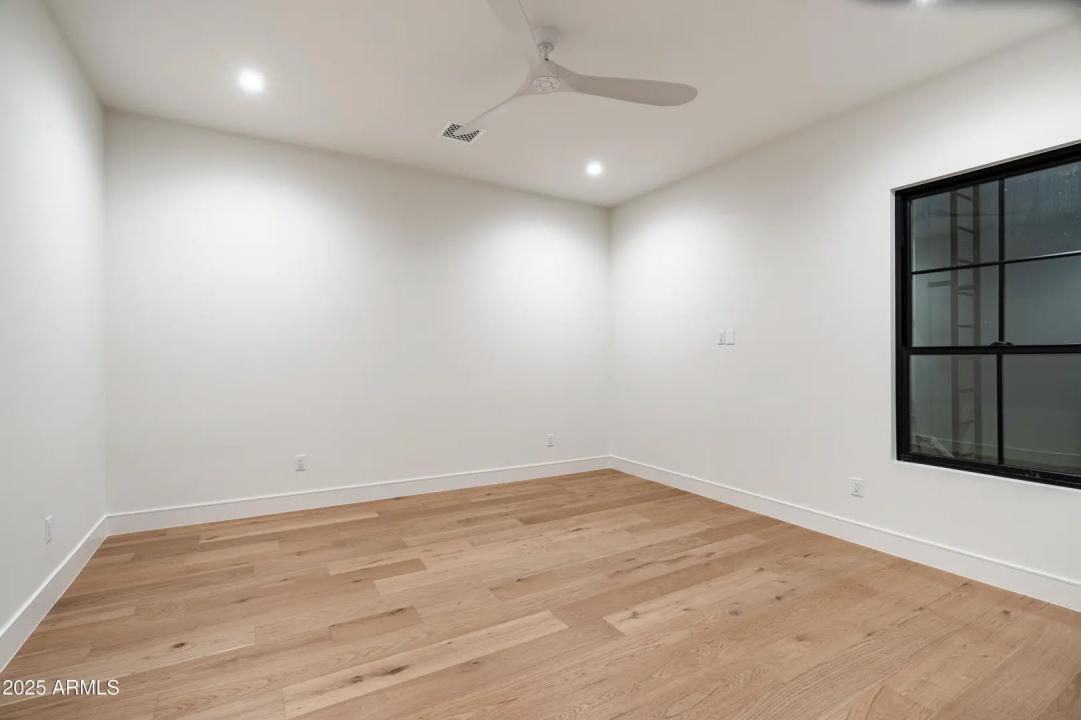 Real Estate Picture 47