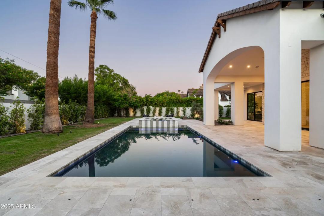 Real Estate Picture 58