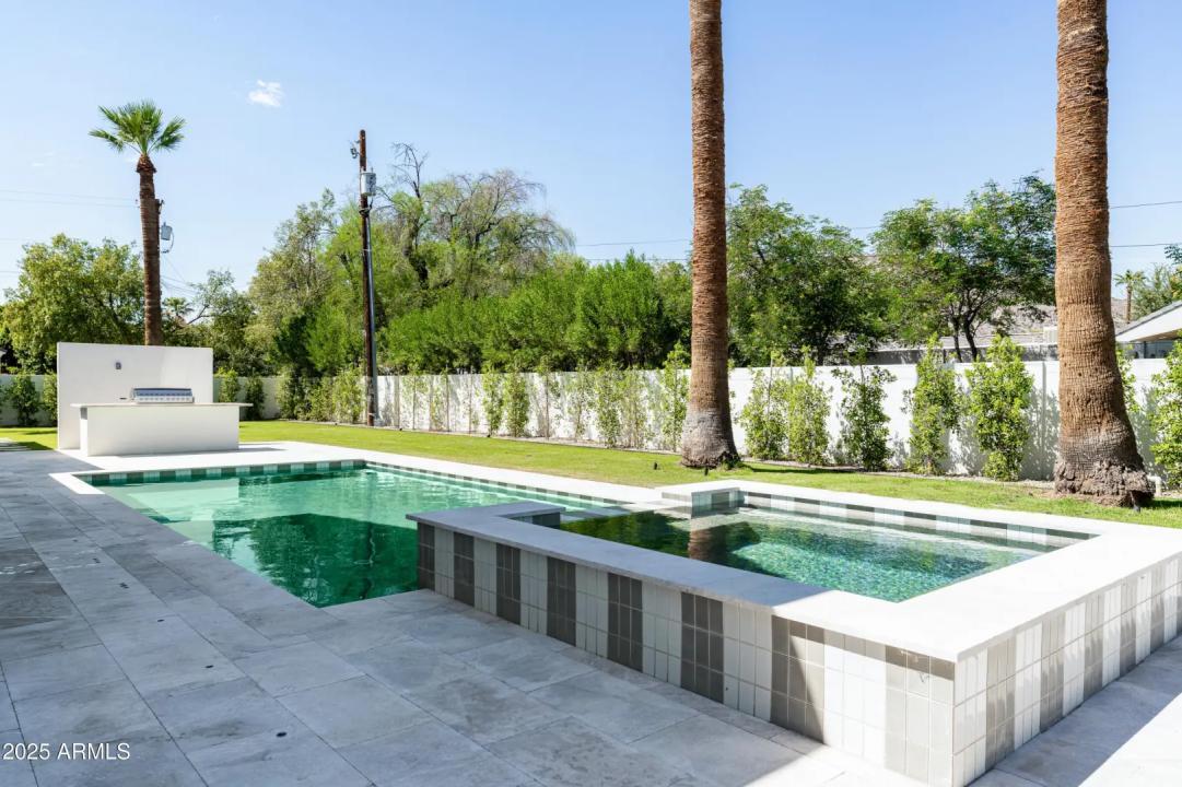 Real Estate Picture 65