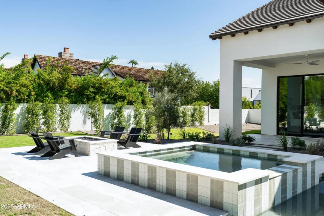Real Estate Picture 68