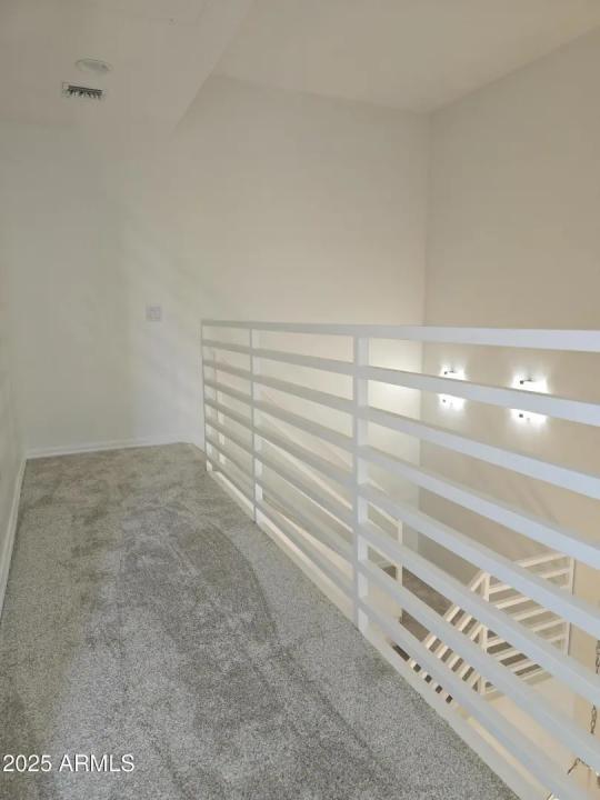 Real Estate Picture 11