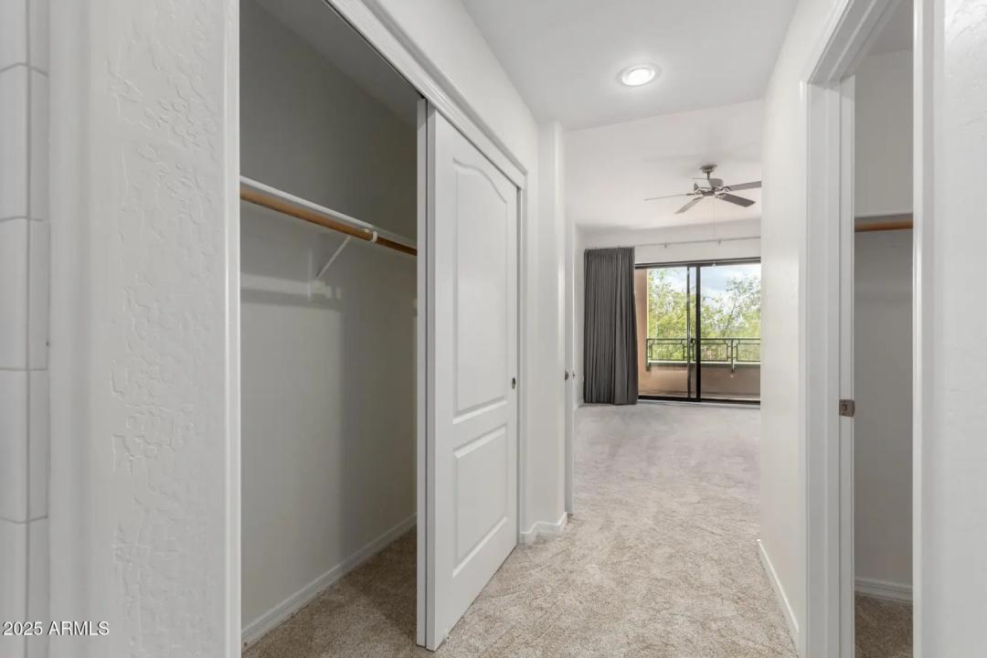 Real Estate Picture 12