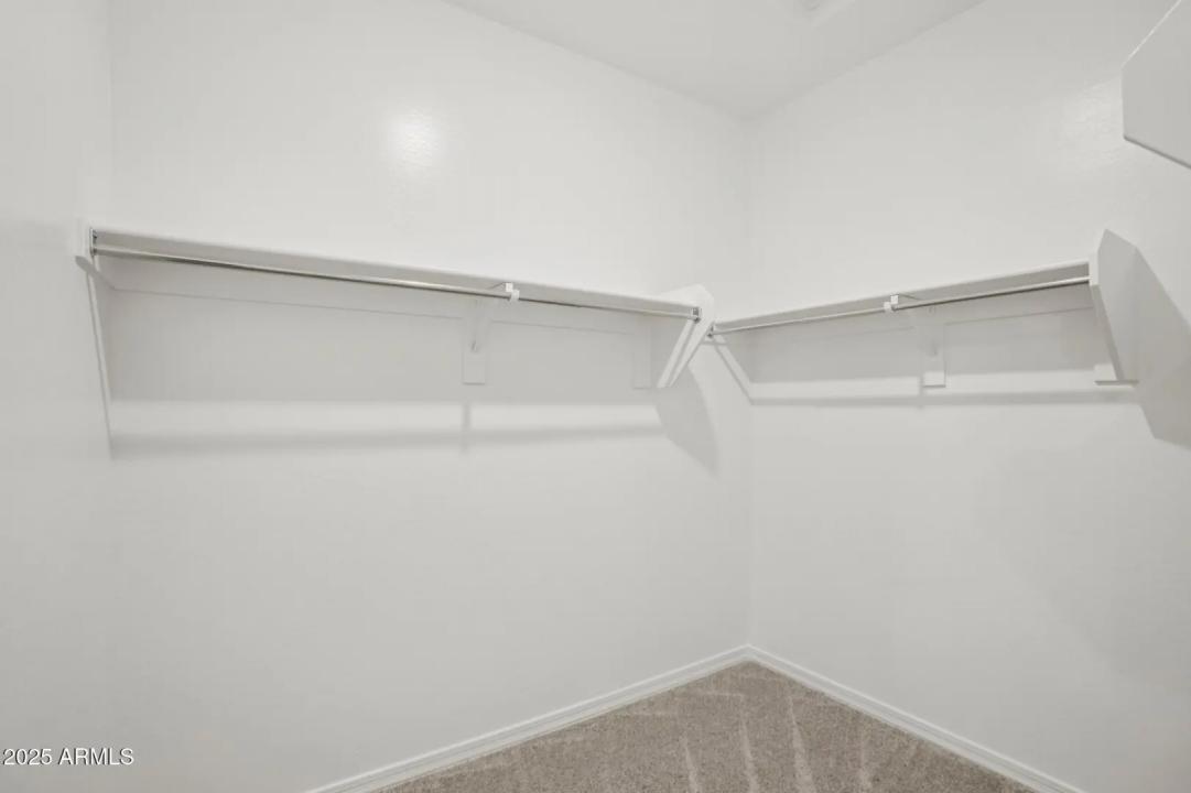 Real Estate Picture 32