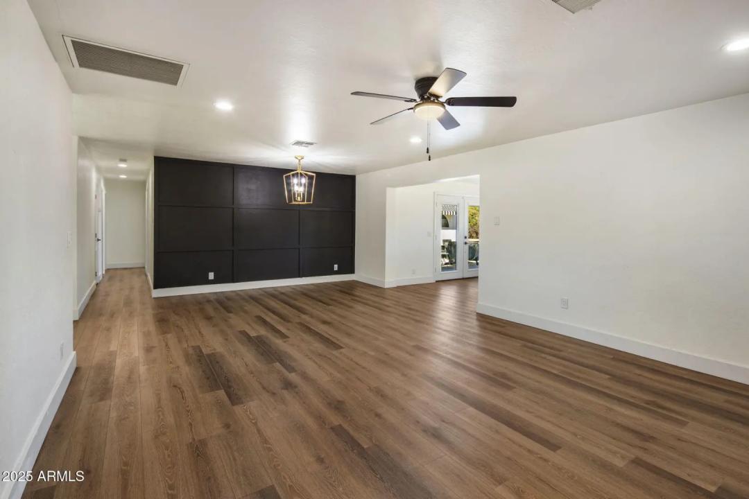 Real Estate Picture 2
