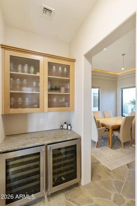 Real Estate Picture 20