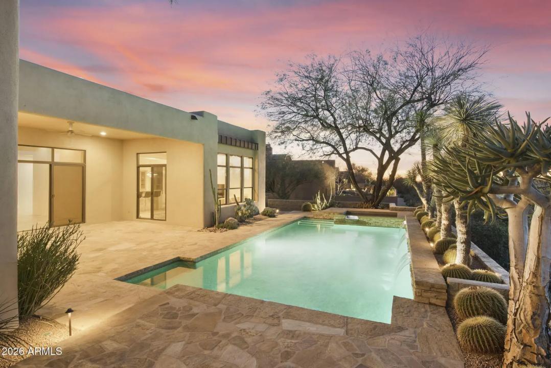 Real Estate Picture 27