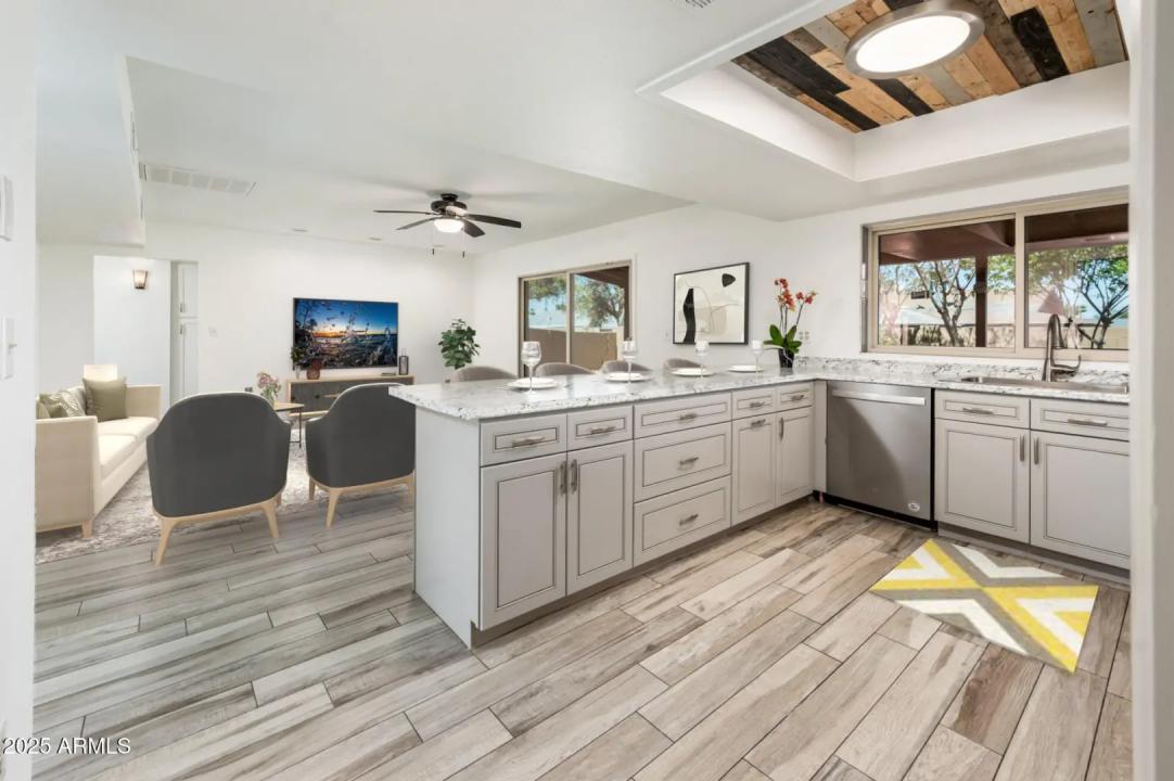 Real Estate Picture 2