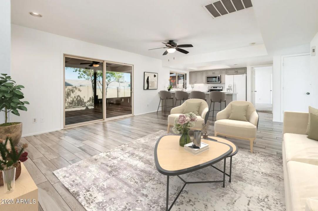 Real Estate Picture 6