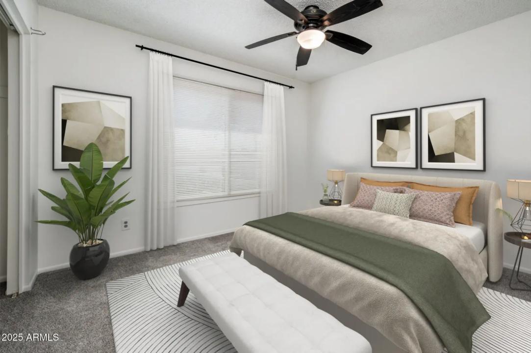 Real Estate Picture 8