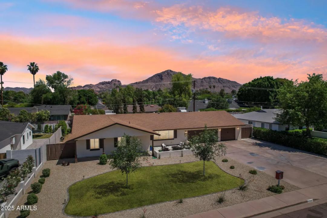Real Estate Picture 1