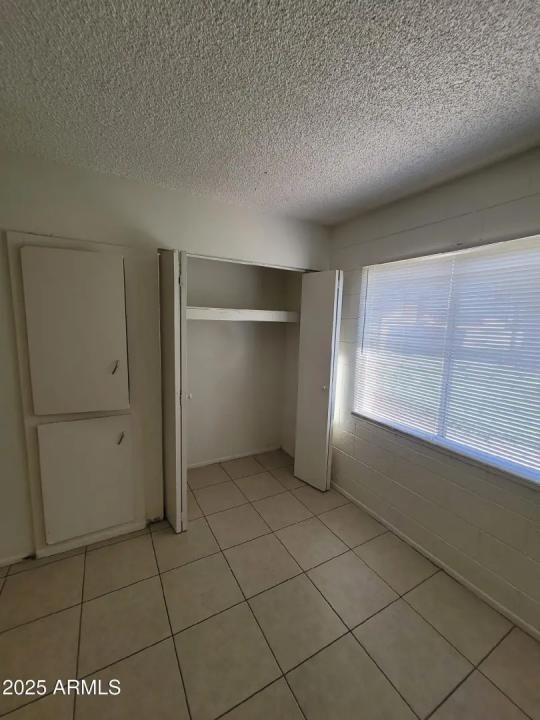 Real Estate Picture 15