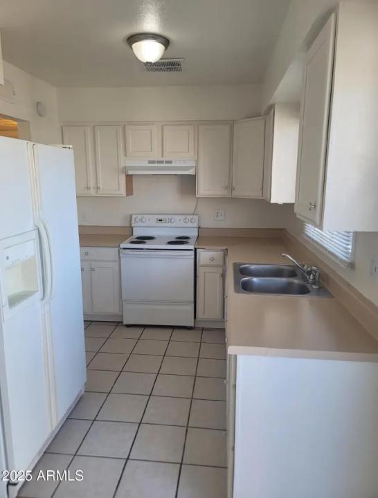 Real Estate Picture 6