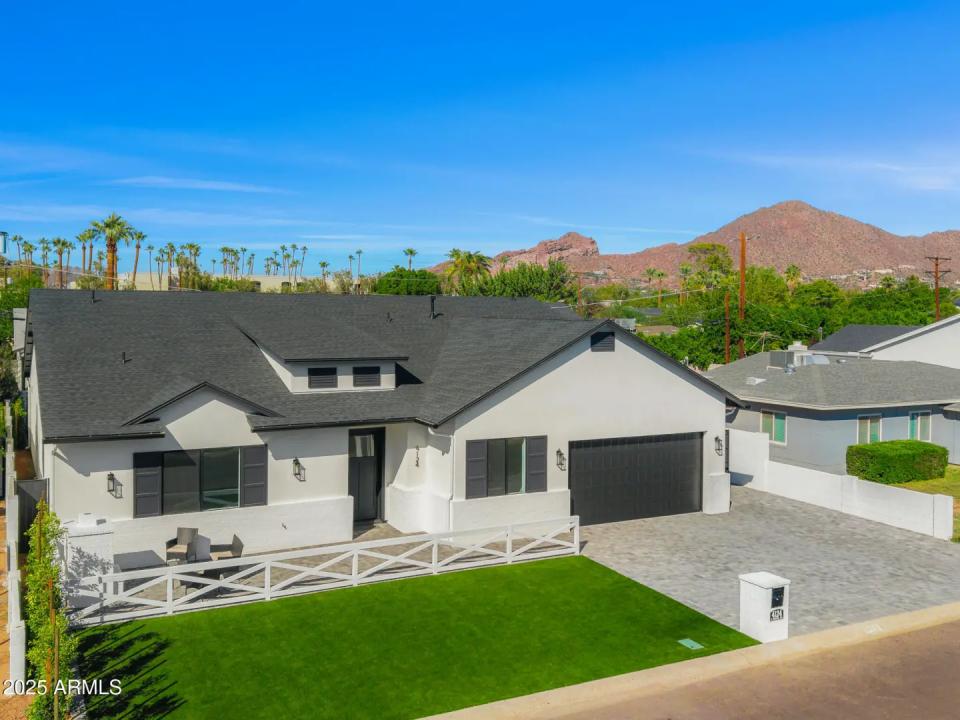 Real Estate Picture 1