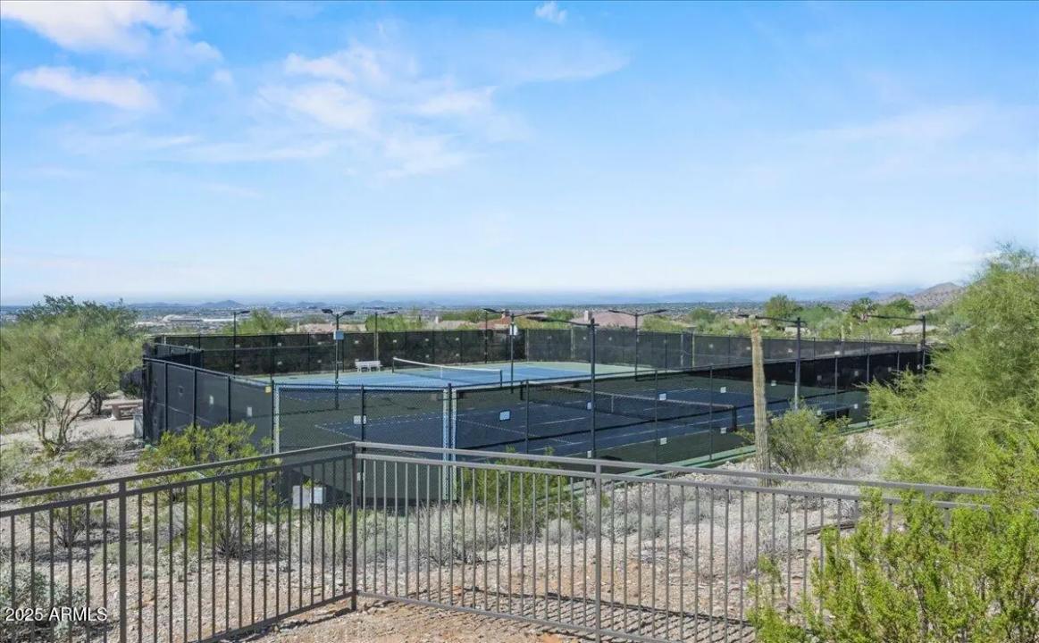 Real Estate Picture 27