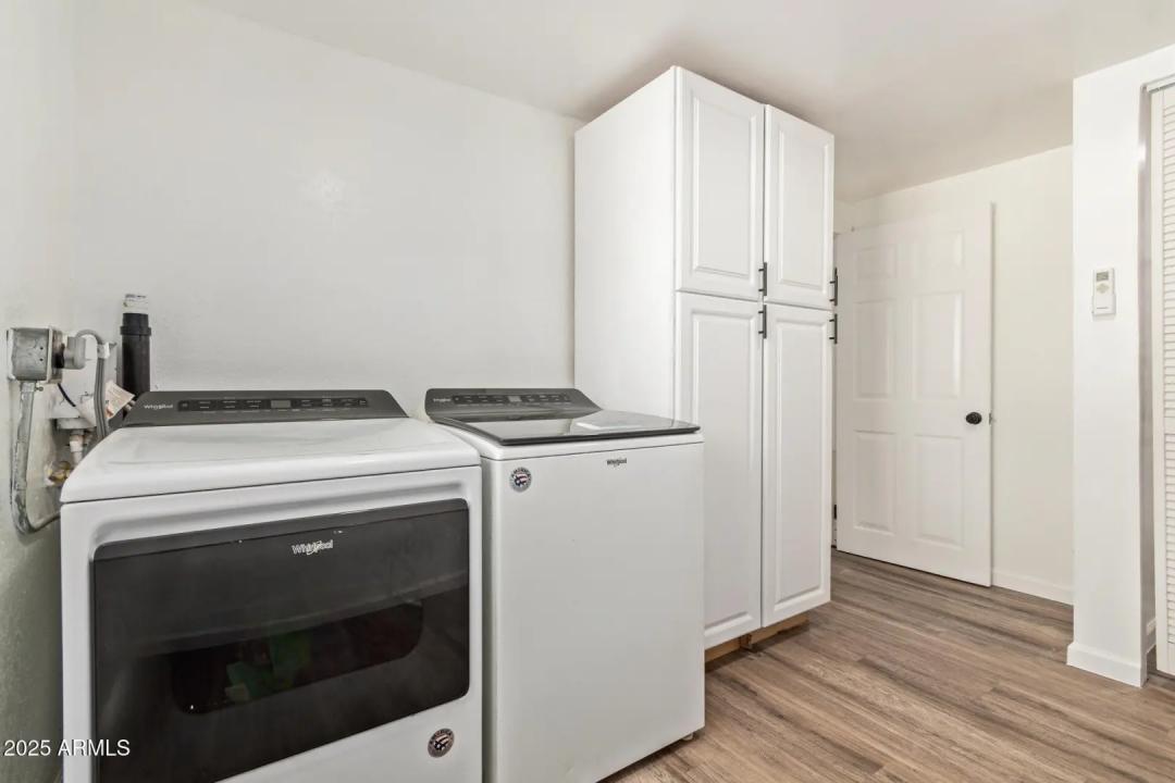 Real Estate Picture 21