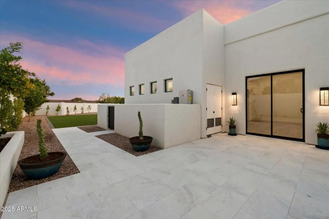 Real Estate Picture 41