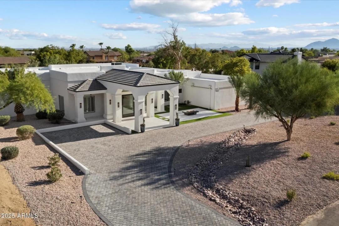 Real Estate Picture 38