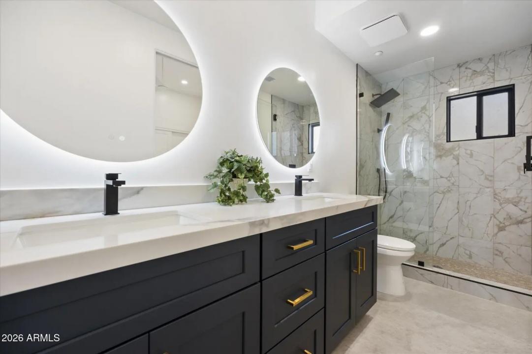 Real Estate Picture 29