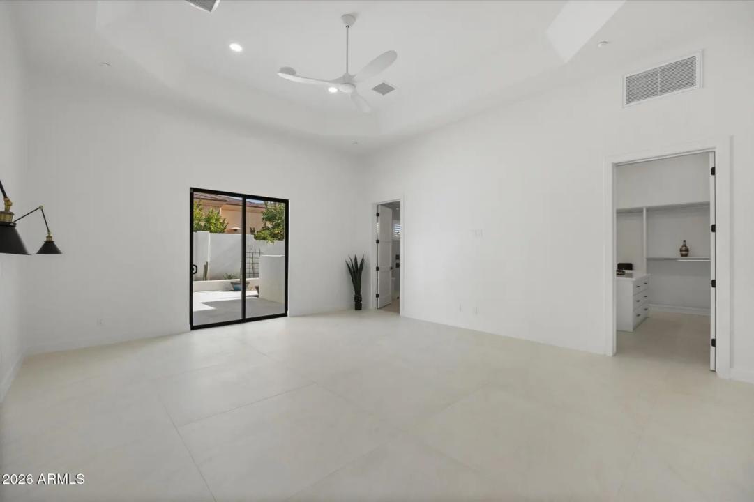 Real Estate Picture 21