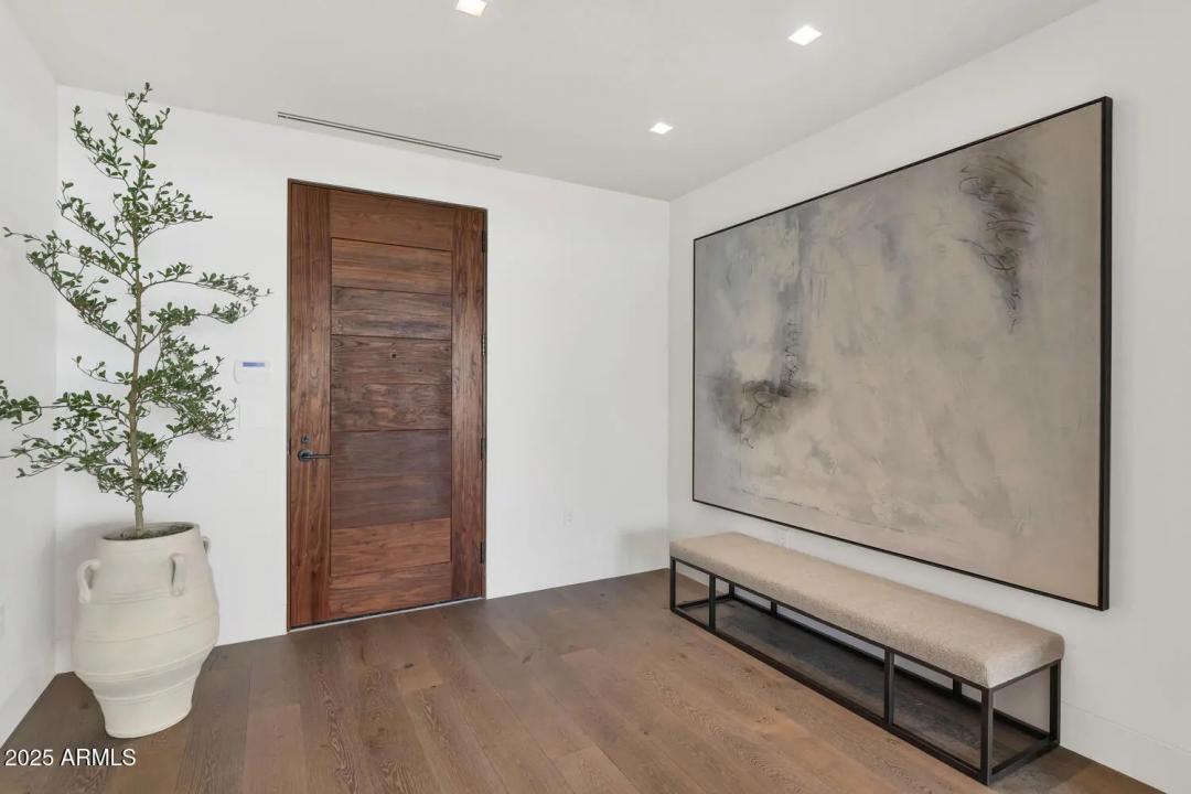 Real Estate Picture 2