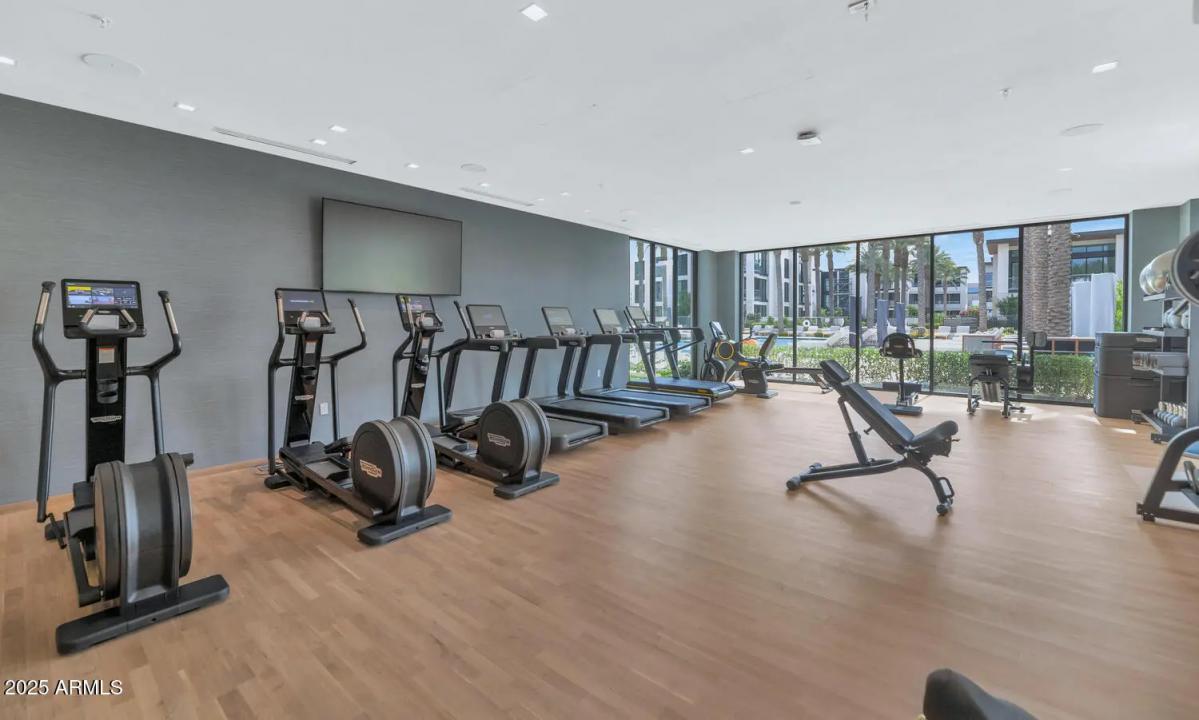 Real Estate Picture 43
