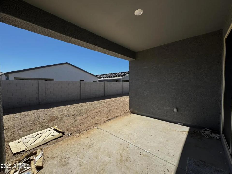 Real Estate Picture 20