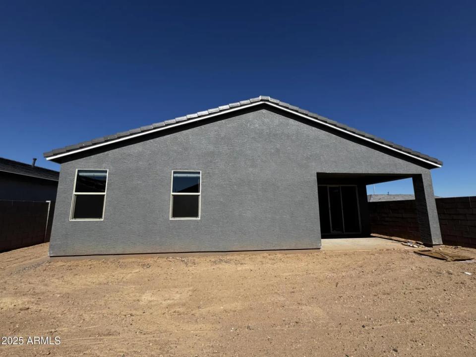 Real Estate Picture 33