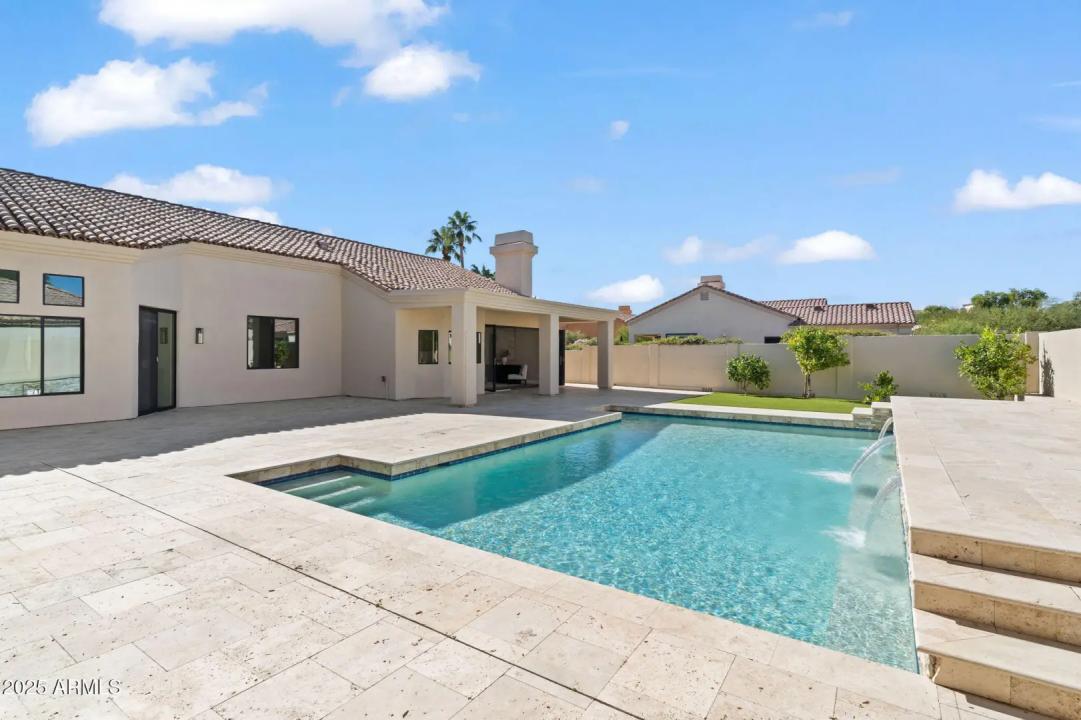 Real Estate Picture 53