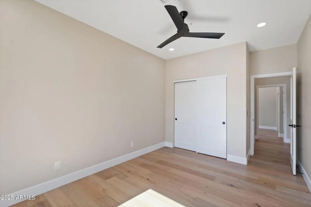 Real Estate Picture 43