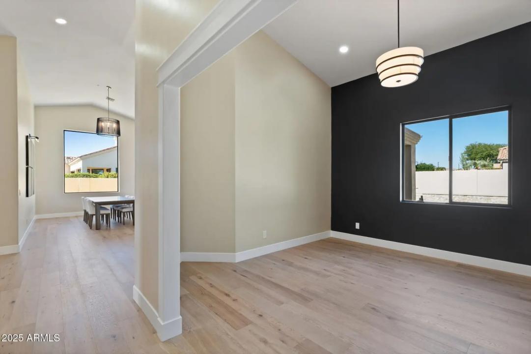 Real Estate Picture 36