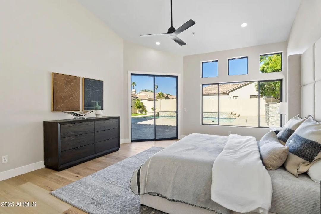 Real Estate Picture 27