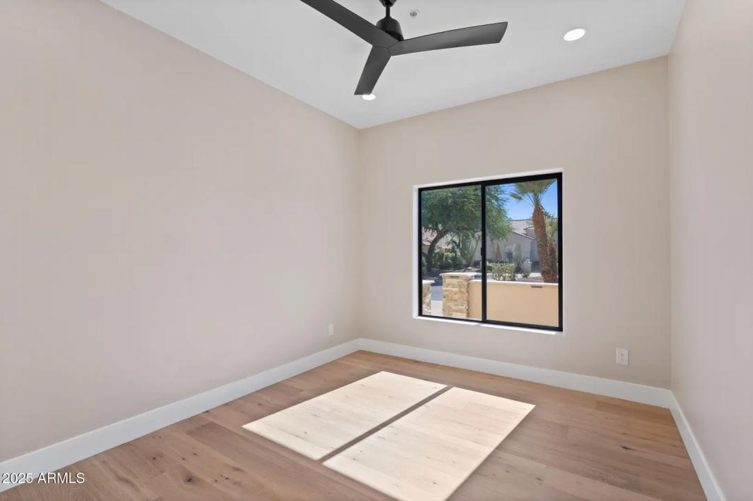 Real Estate Picture 47