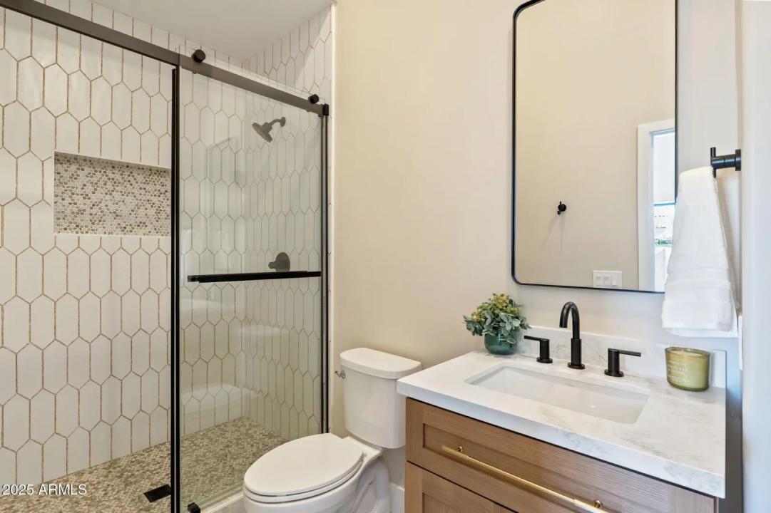 Real Estate Picture 49