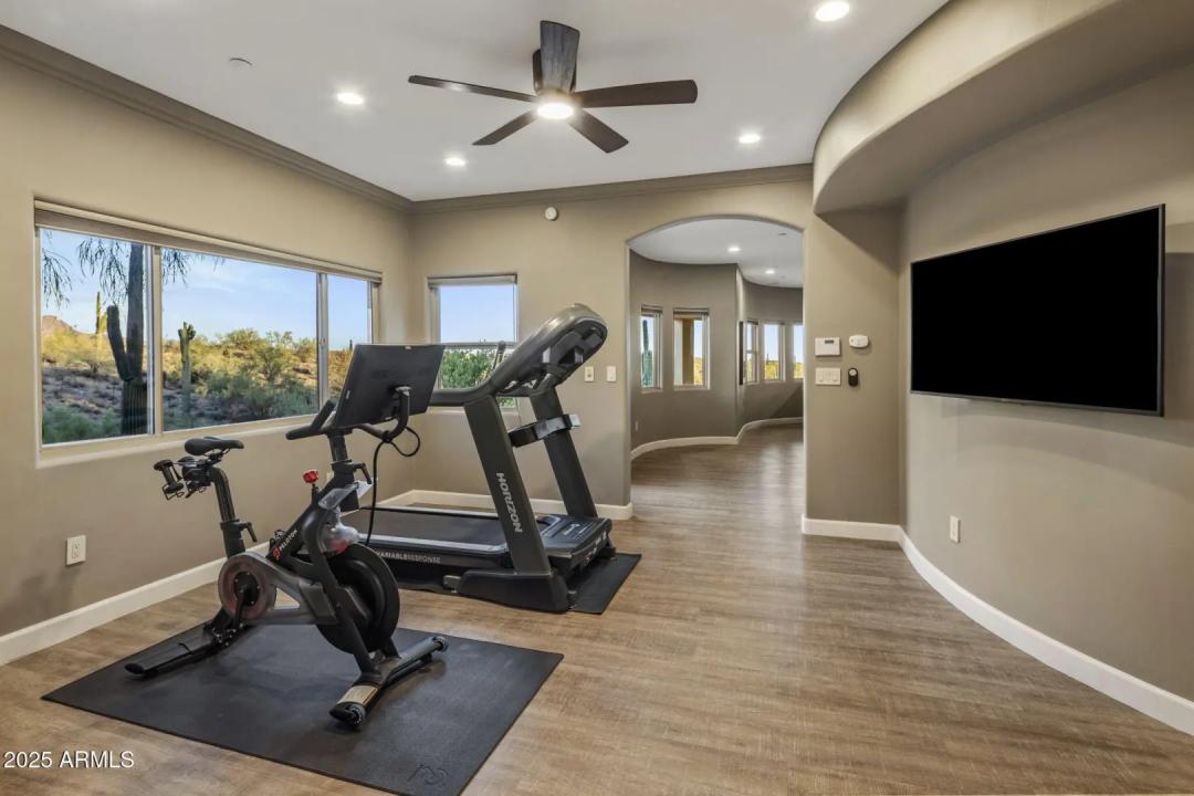 Real Estate Picture 34