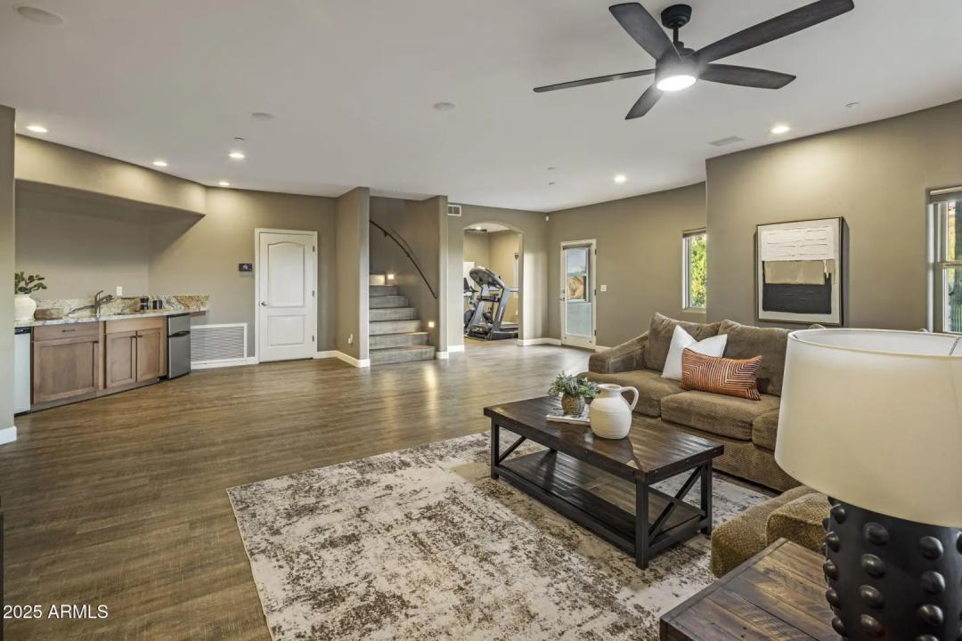 Real Estate Picture 31
