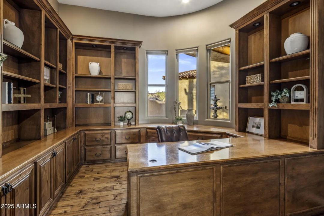 Real Estate Picture 26