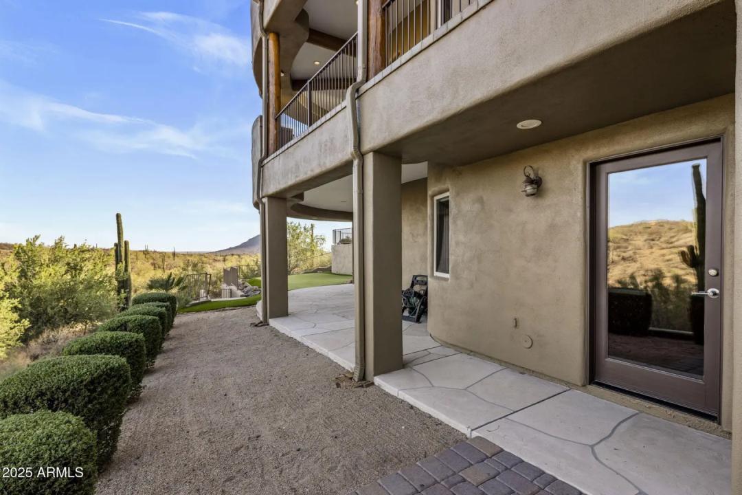 Real Estate Picture 48
