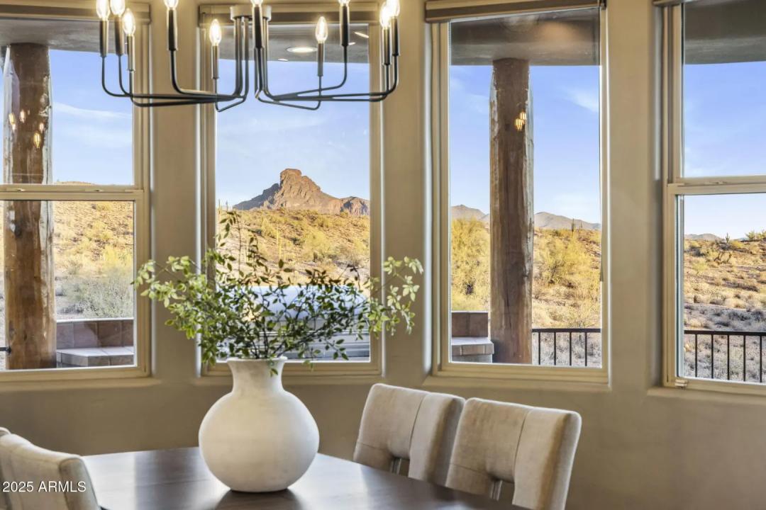Real Estate Picture 3