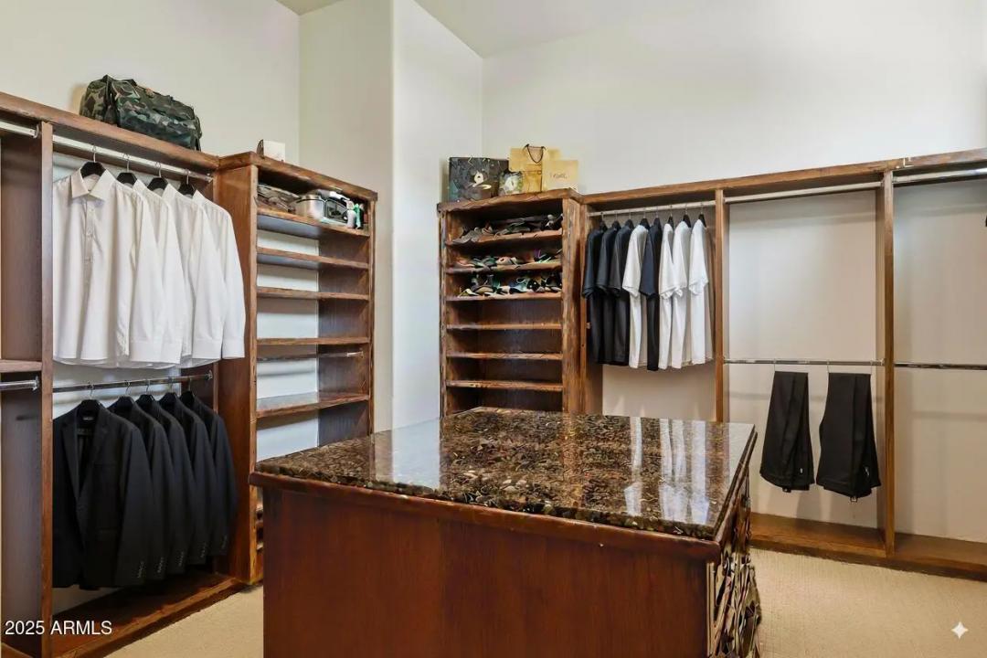 Real Estate Picture 34