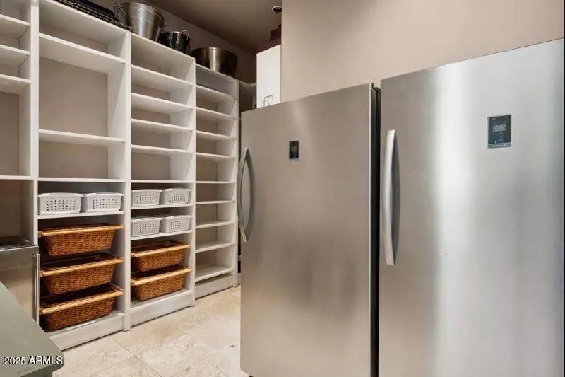 Real Estate Picture 16