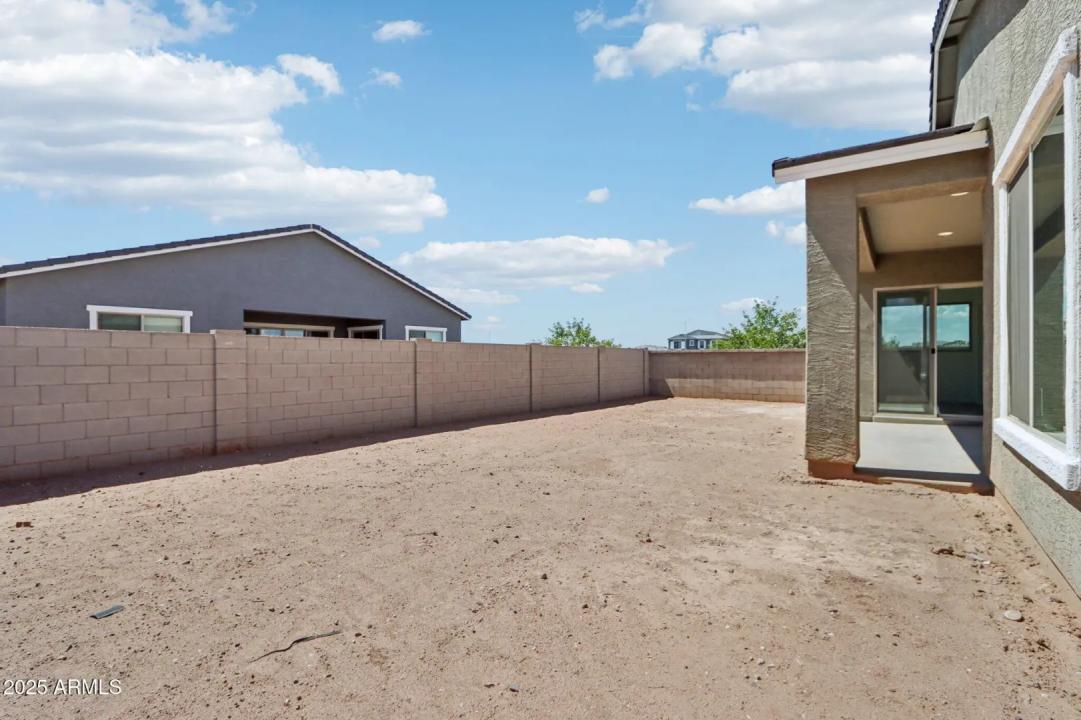 Real Estate Picture 35