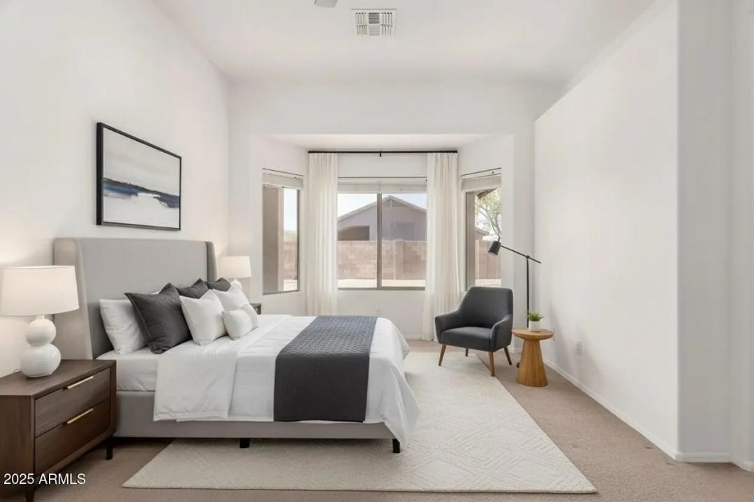 Real Estate Picture 22
