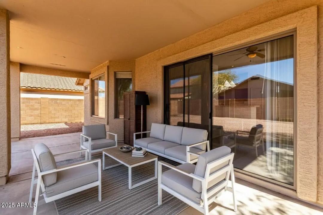 Real Estate Picture 50