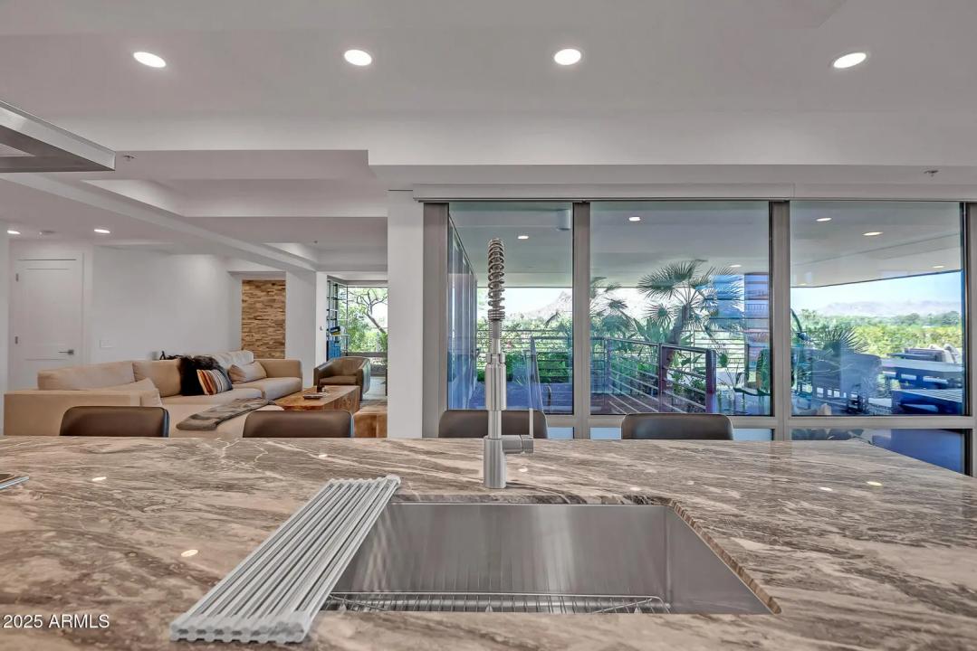 Real Estate Picture 13
