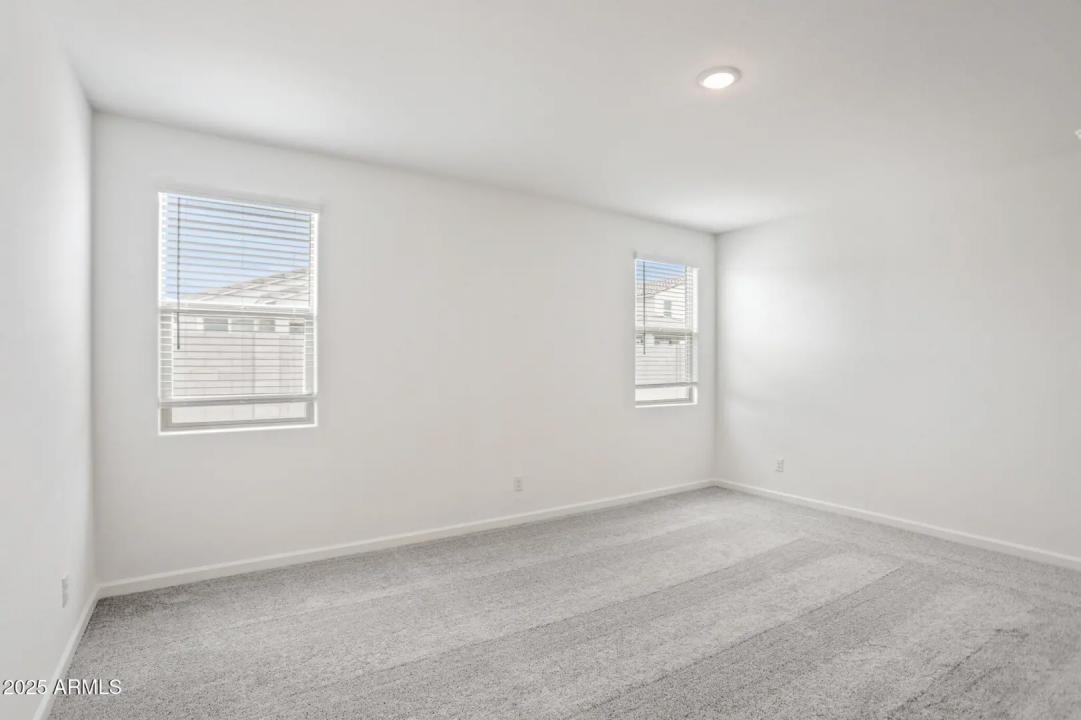 Real Estate Picture 20